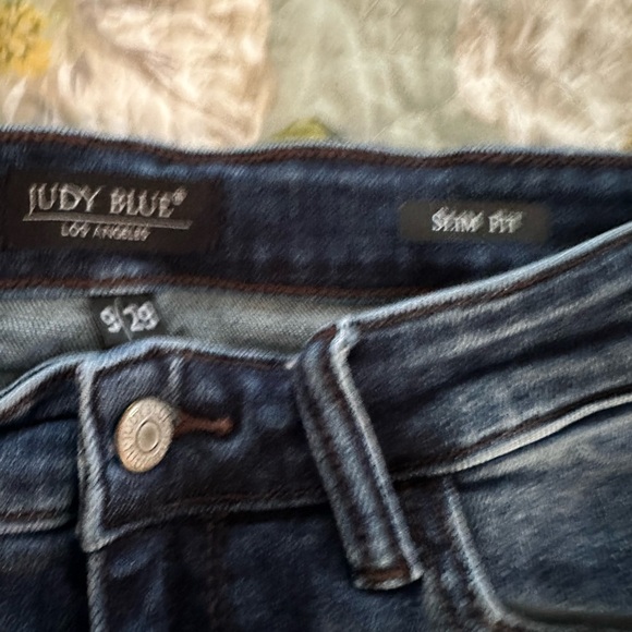 Judy Blue Slim Fit - Picture 3 of 3